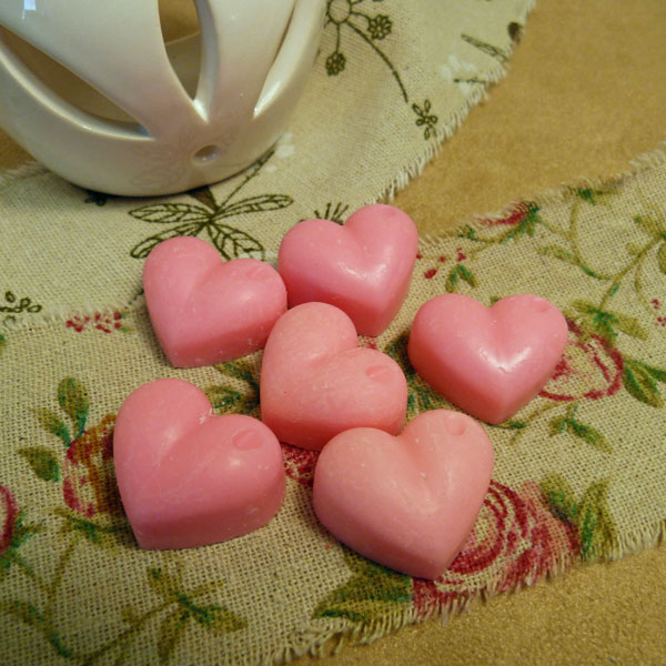 6 Black Plum and Rhubarb Wax Melts